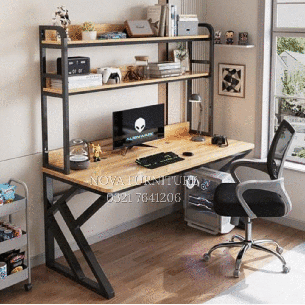 Lux Computer Table
